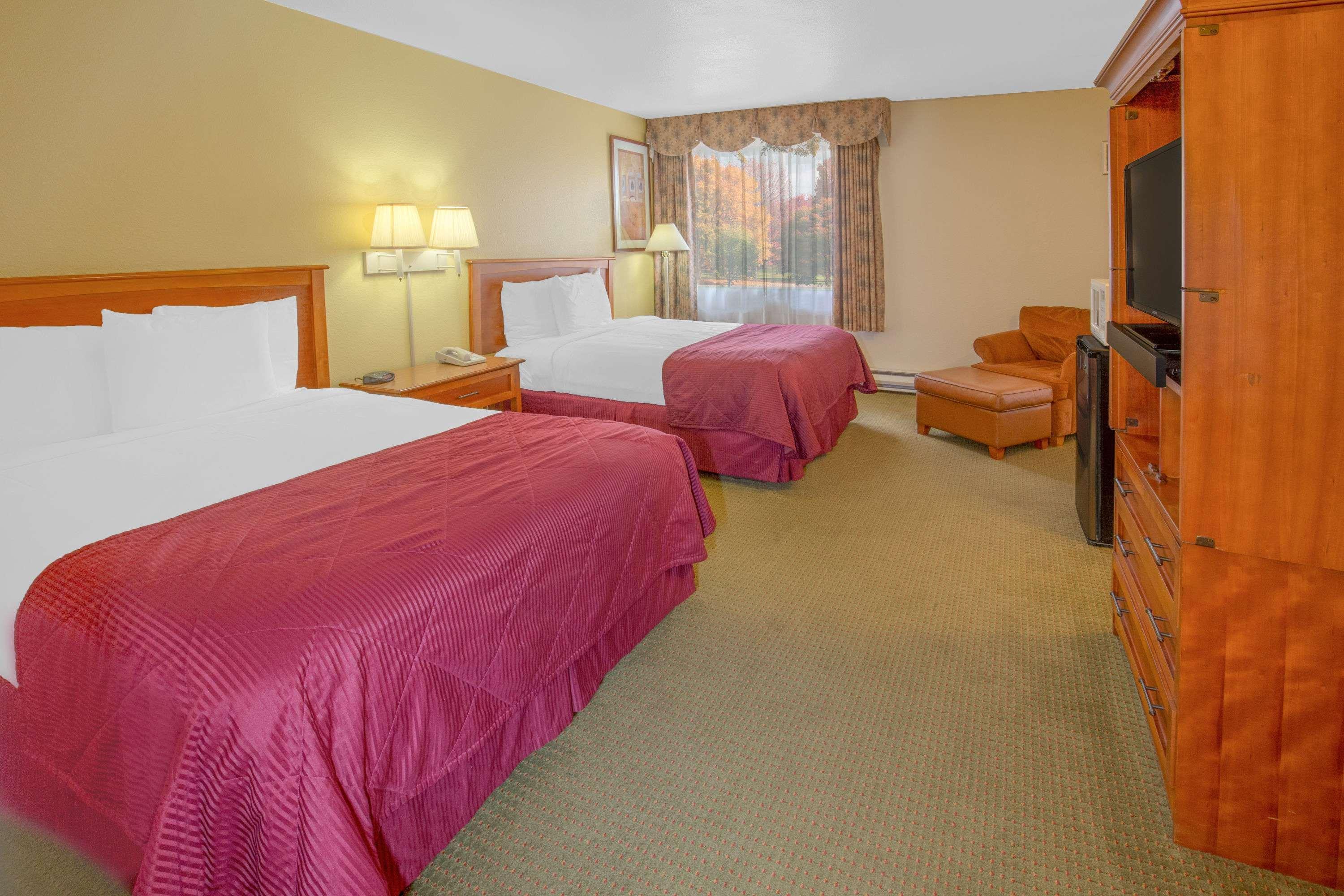 Days Inn By Wyndham Eureka Ca Экстерьер фото