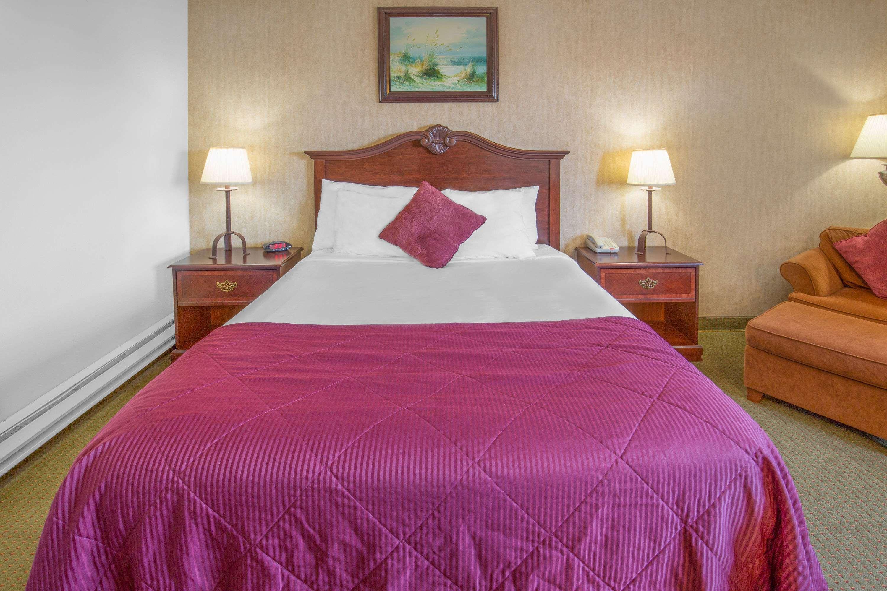 Days Inn By Wyndham Eureka Ca Экстерьер фото